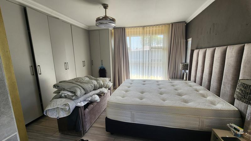 4 Bedroom Property for Sale in Sinoville Gauteng