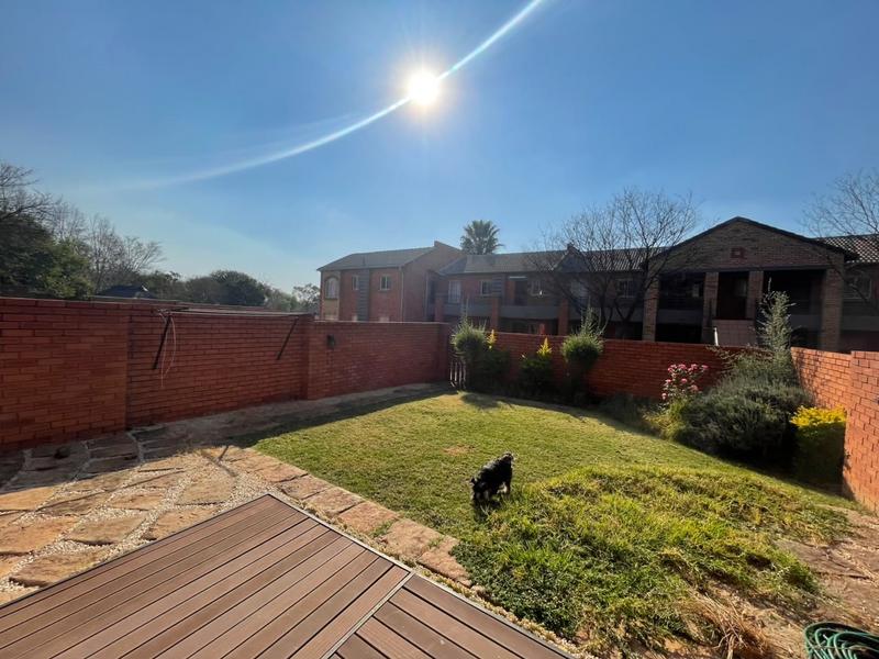 To Let 2 Bedroom Property for Rent in Equestria Gauteng