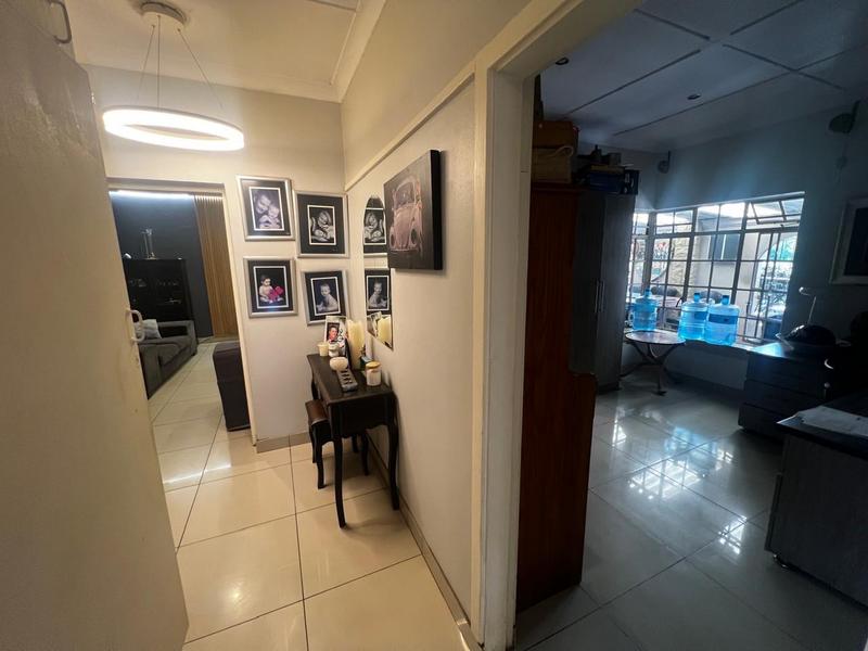 3 Bedroom Property for Sale in Vanderbijlpark SW 5 Gauteng