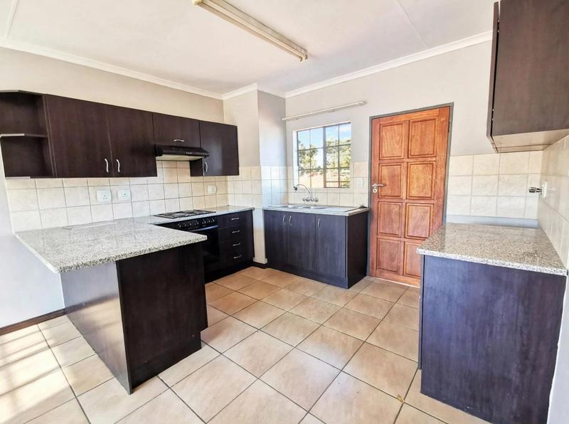 2 Bedroom Property for Sale in Meyerton Central Gauteng