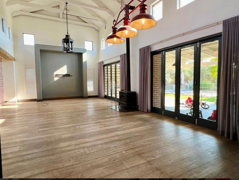 To Let 5 Bedroom Property for Rent in Copperleaf Estate Gauteng