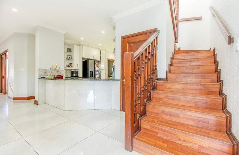 To Let 5 Bedroom Property for Rent in Dainfern Golf Estate Gauteng