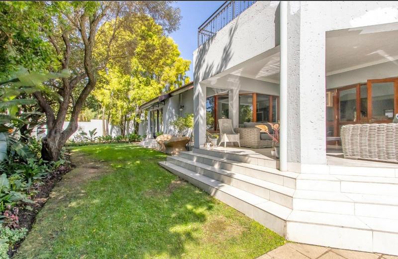 To Let 5 Bedroom Property for Rent in Dainfern Golf Estate Gauteng