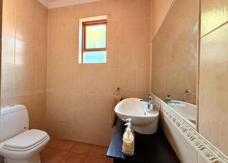 To Let 4 Bedroom Property for Rent in Dainfern Golf Estate Gauteng