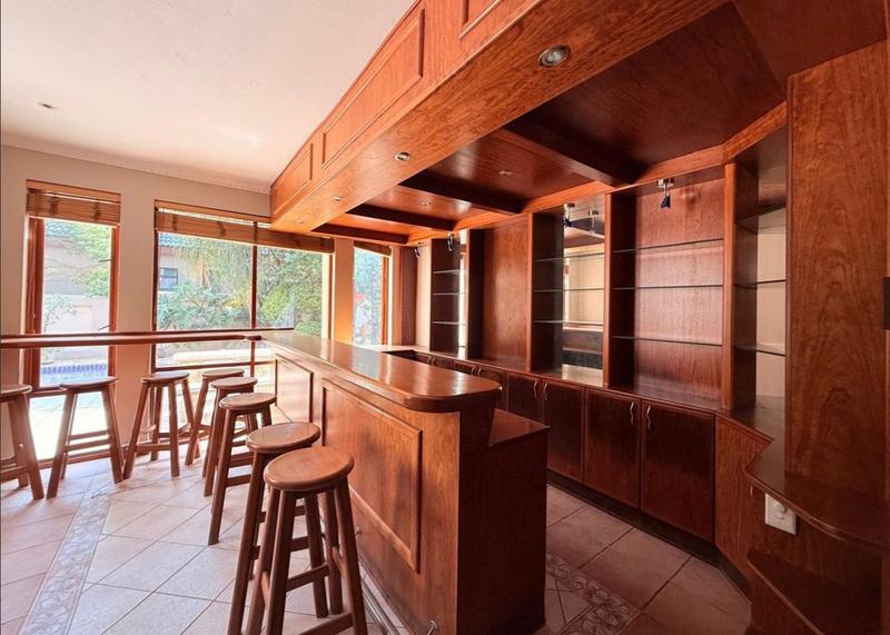 To Let 4 Bedroom Property for Rent in Dainfern Golf Estate Gauteng