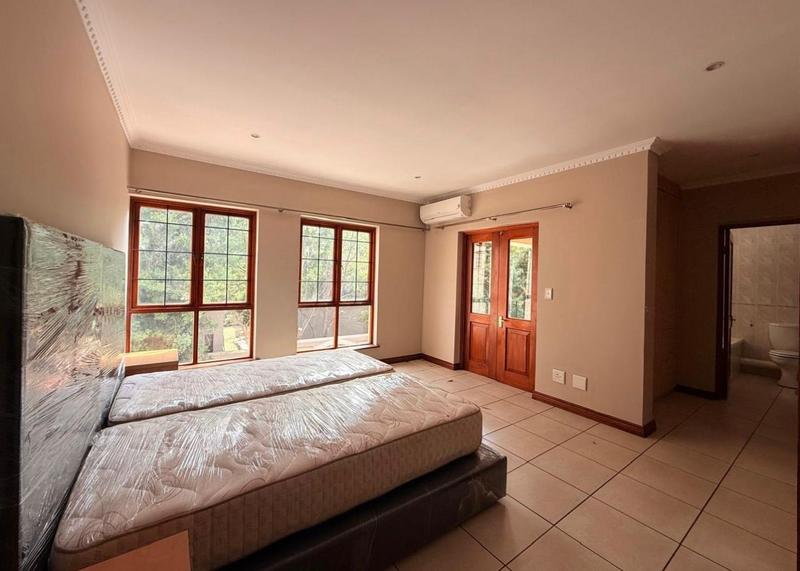 To Let 4 Bedroom Property for Rent in Dainfern Golf Estate Gauteng