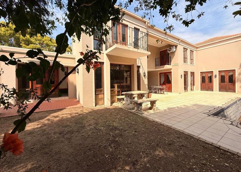 To Let 4 Bedroom Property for Rent in Dainfern Golf Estate Gauteng