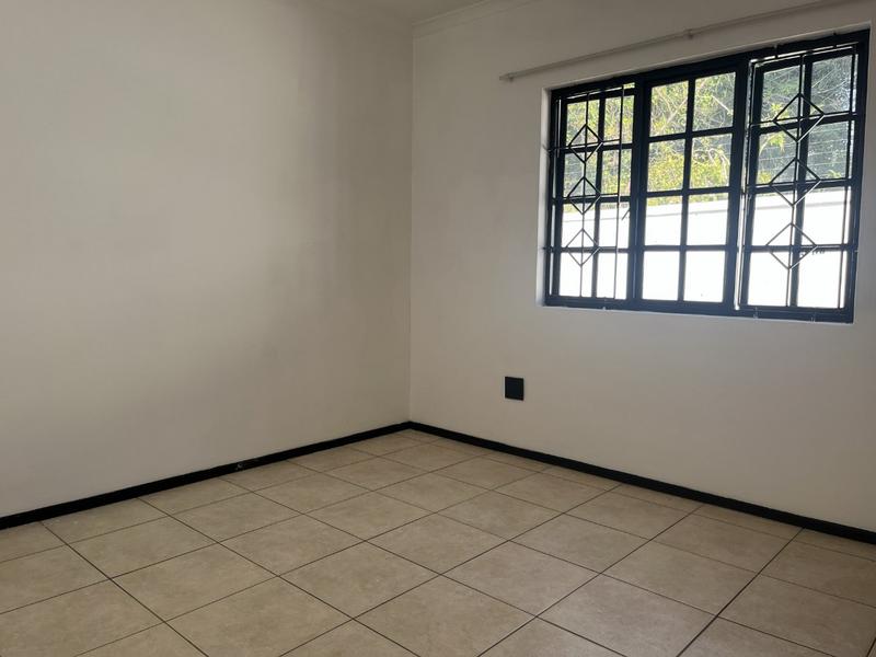 To Let 2 Bedroom Property for Rent in Morningside Manor Gauteng