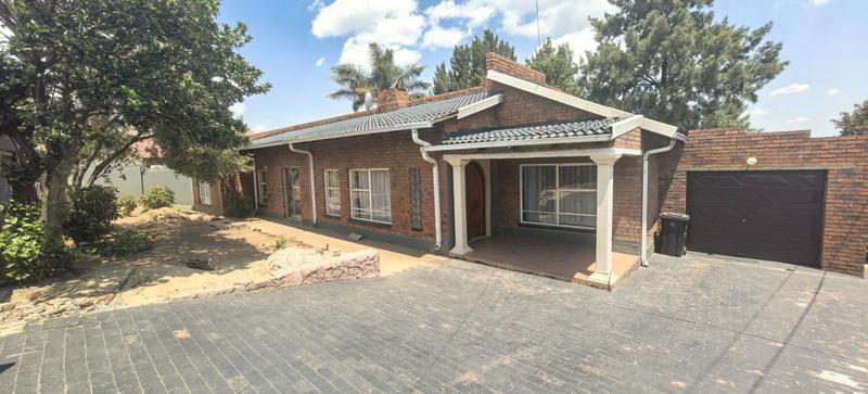 To Let 4 Bedroom Property for Rent in Winchester Hills Gauteng