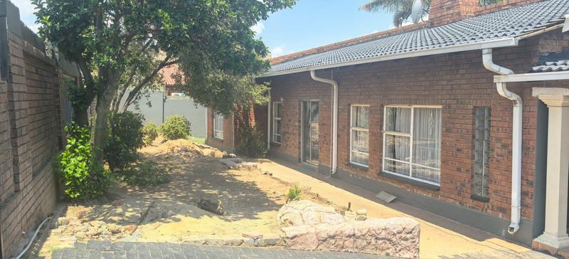 To Let 4 Bedroom Property for Rent in Winchester Hills Gauteng