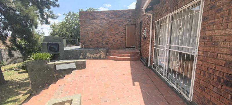 To Let 4 Bedroom Property for Rent in Winchester Hills Gauteng