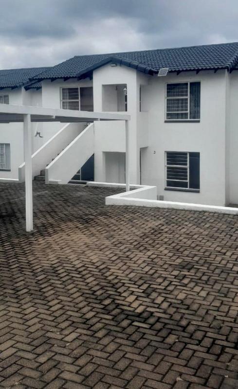 2 Bedroom Property for Sale in Weltevreden Park Gauteng