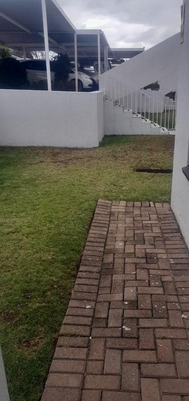 2 Bedroom Property for Sale in Weltevreden Park Gauteng