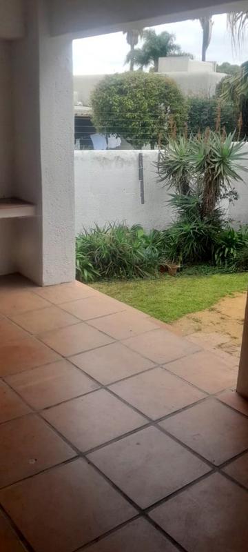 2 Bedroom Property for Sale in Weltevreden Park Gauteng