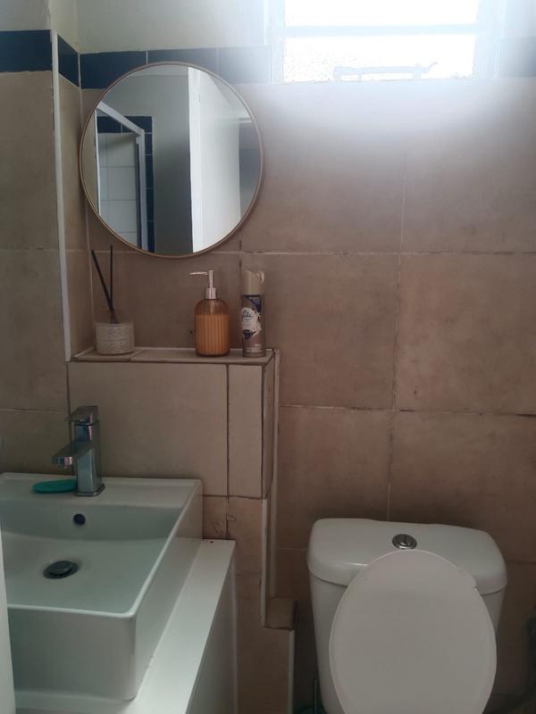 To Let 1 Bedroom Property for Rent in Kensington Gauteng