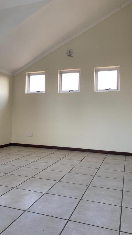 1 Bedroom Property for Sale in Bryanston Gauteng