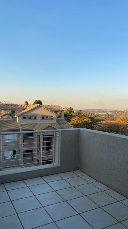 1 Bedroom Property for Sale in Bryanston Gauteng
