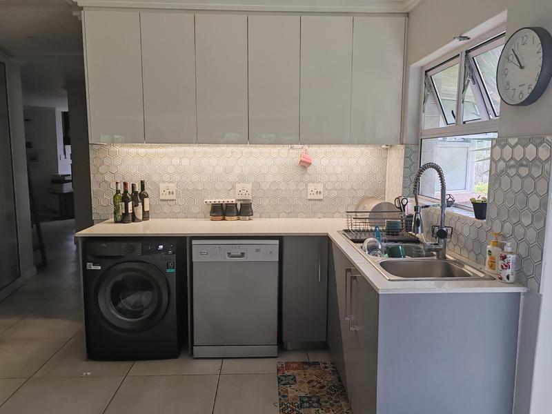 To Let 2 Bedroom Property for Rent in Bedfordview Gauteng