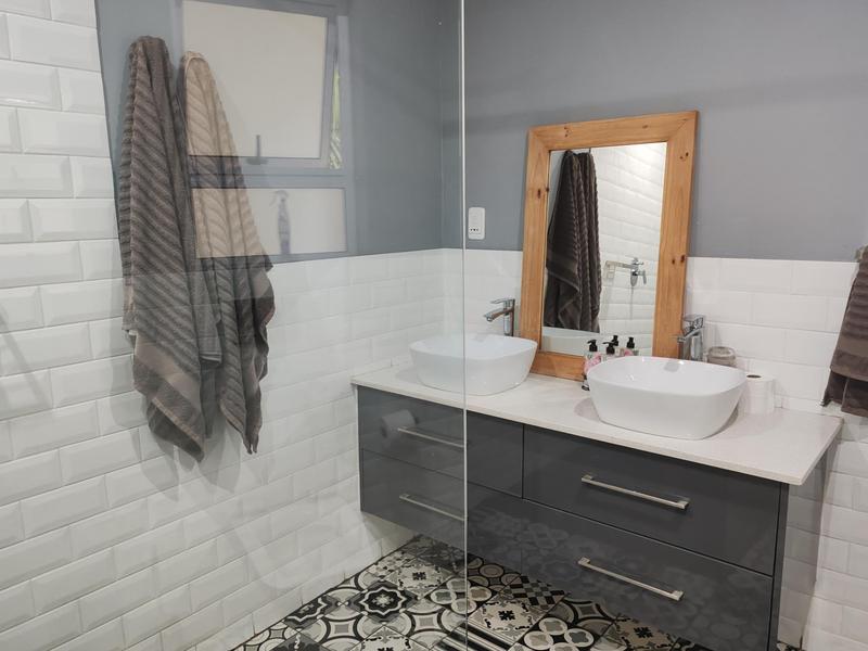 To Let 2 Bedroom Property for Rent in Bedfordview Gauteng