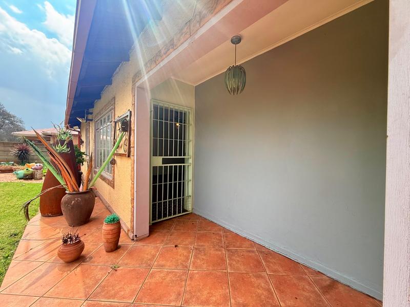3 Bedroom Property for Sale in Vanderbijlpark CW 1 Gauteng