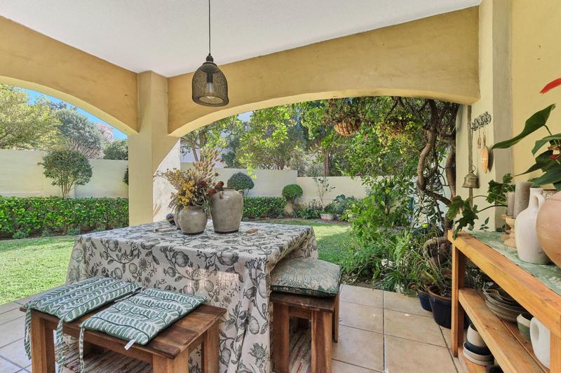 To Let 2 Bedroom Property for Rent in Morningside Gauteng