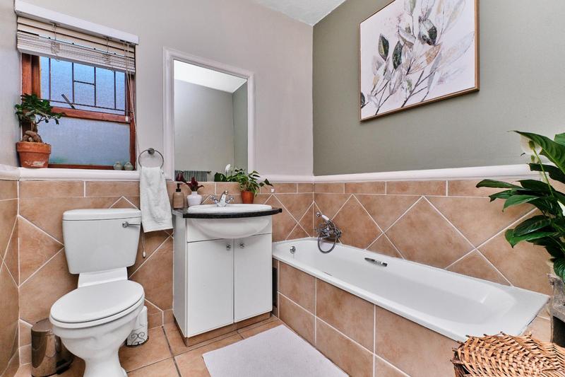To Let 2 Bedroom Property for Rent in Morningside Gauteng