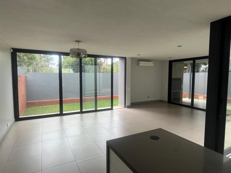 4 Bedroom Property for Sale in Waterkloof Ridge Gauteng