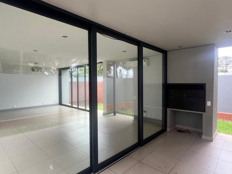 4 Bedroom Property for Sale in Waterkloof Ridge Gauteng
