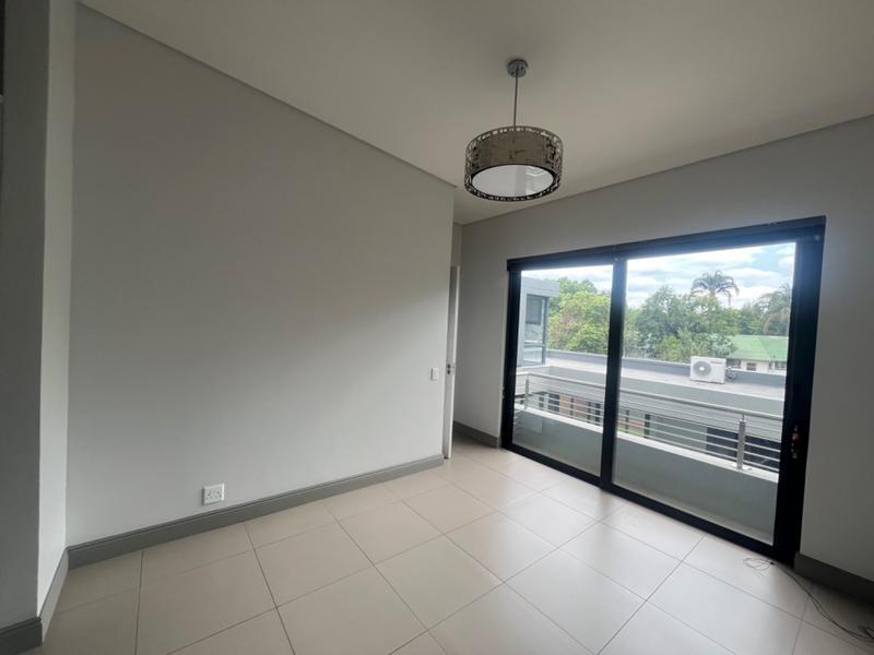4 Bedroom Property for Sale in Waterkloof Ridge Gauteng