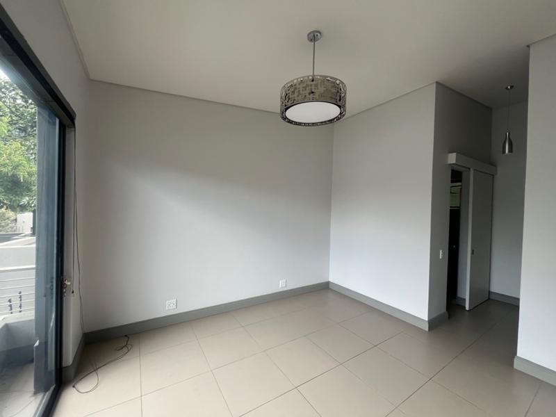 4 Bedroom Property for Sale in Waterkloof Ridge Gauteng
