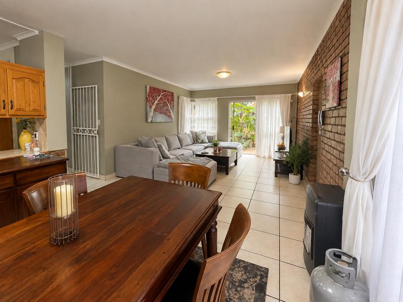 To Let 4 Bedroom Property for Rent in Moreleta Park Gauteng
