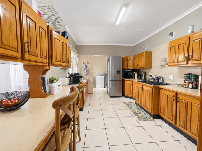 To Let 4 Bedroom Property for Rent in Moreleta Park Gauteng
