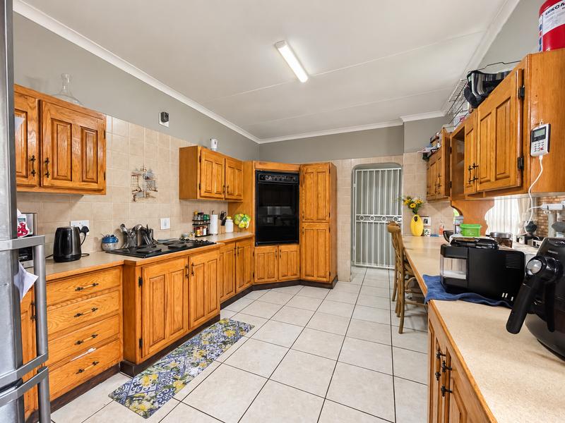 To Let 4 Bedroom Property for Rent in Moreleta Park Gauteng