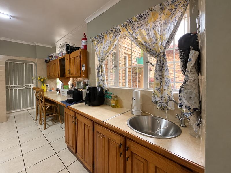 To Let 4 Bedroom Property for Rent in Moreleta Park Gauteng