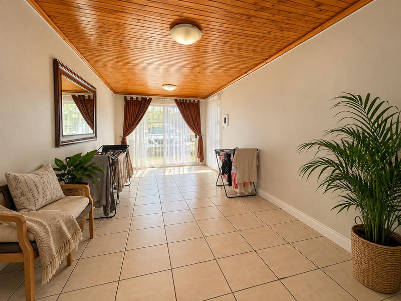 To Let 4 Bedroom Property for Rent in Moreleta Park Gauteng