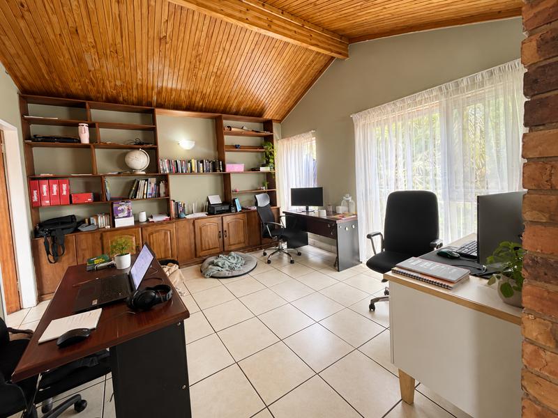 To Let 4 Bedroom Property for Rent in Moreleta Park Gauteng