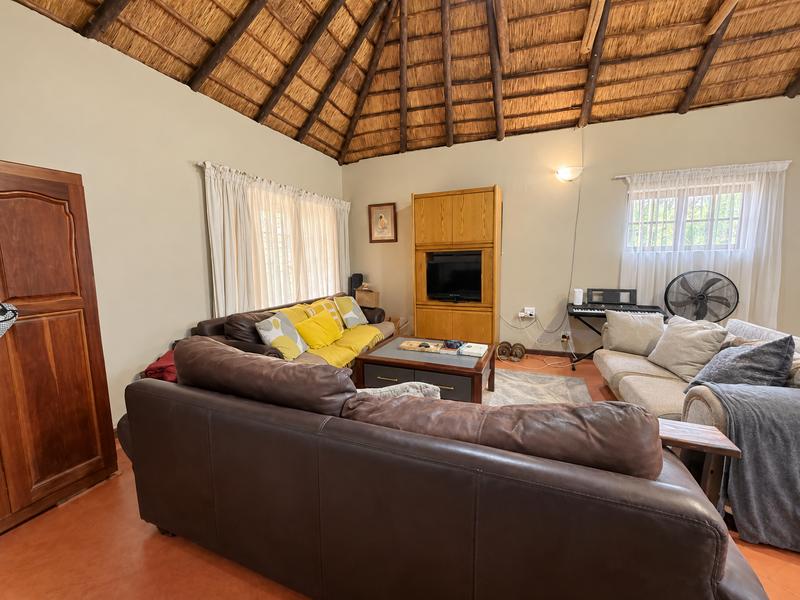 To Let 4 Bedroom Property for Rent in Moreleta Park Gauteng
