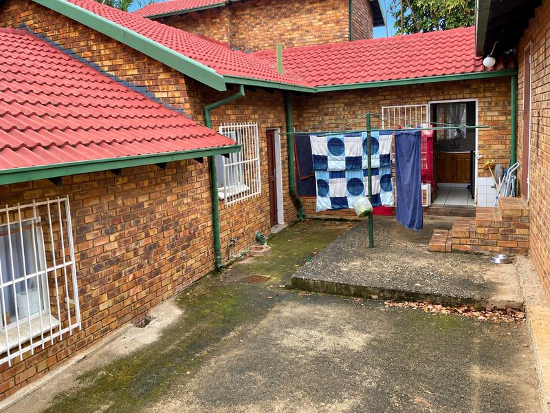 To Let 4 Bedroom Property for Rent in Moreleta Park Gauteng