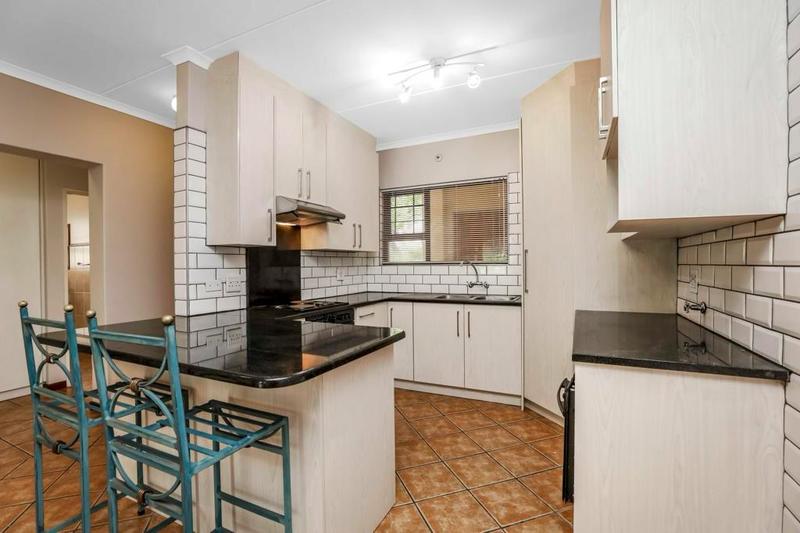 2 Bedroom Property for Sale in Bryanston Gauteng