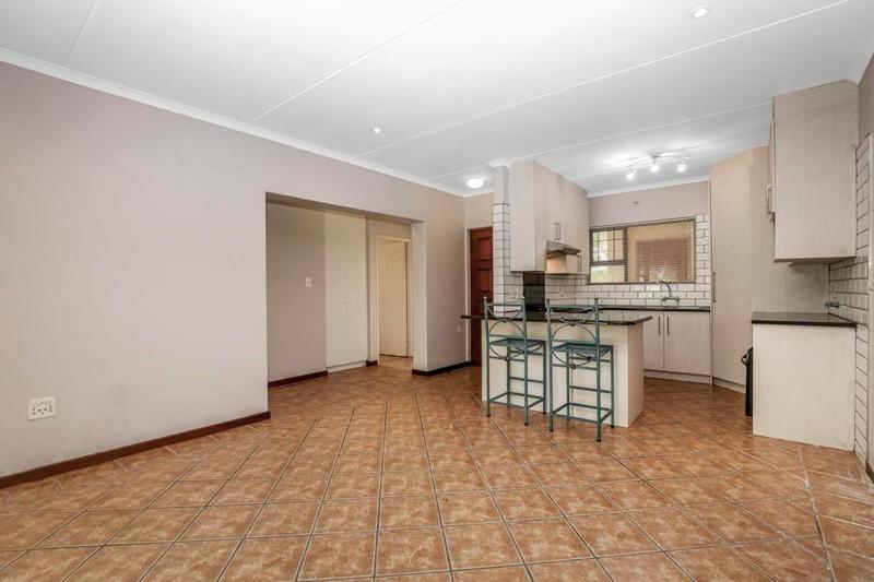 2 Bedroom Property for Sale in Bryanston Gauteng