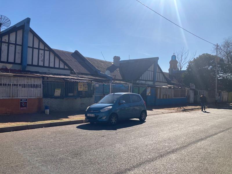 6 Bedroom Property for Sale in Bertrams Gauteng