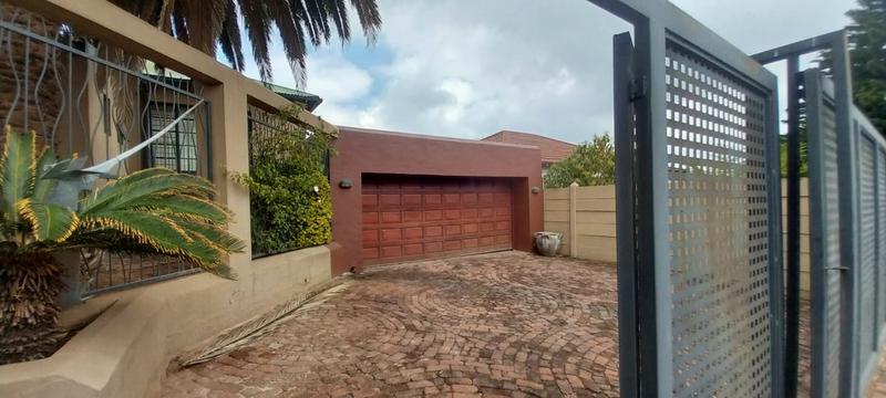 3 Bedroom Property for Sale in Kensington Gauteng