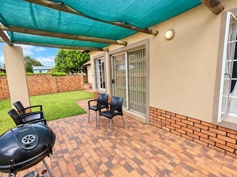 2 Bedroom Property for Sale in Amberfield Gauteng