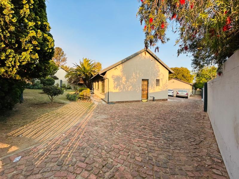7 Bedroom Property for Sale in Kempton Park Gauteng
