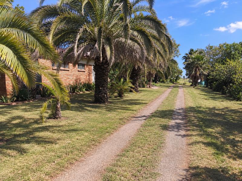 5 Bedroom Property for Sale in Vasfontein Gauteng