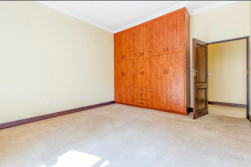 To Let 7 Bedroom Property for Rent in Dainfern Golf Estate Gauteng