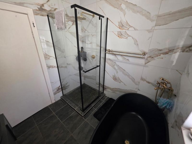 4 Bedroom Property for Sale in Pretoria Gardens Gauteng
