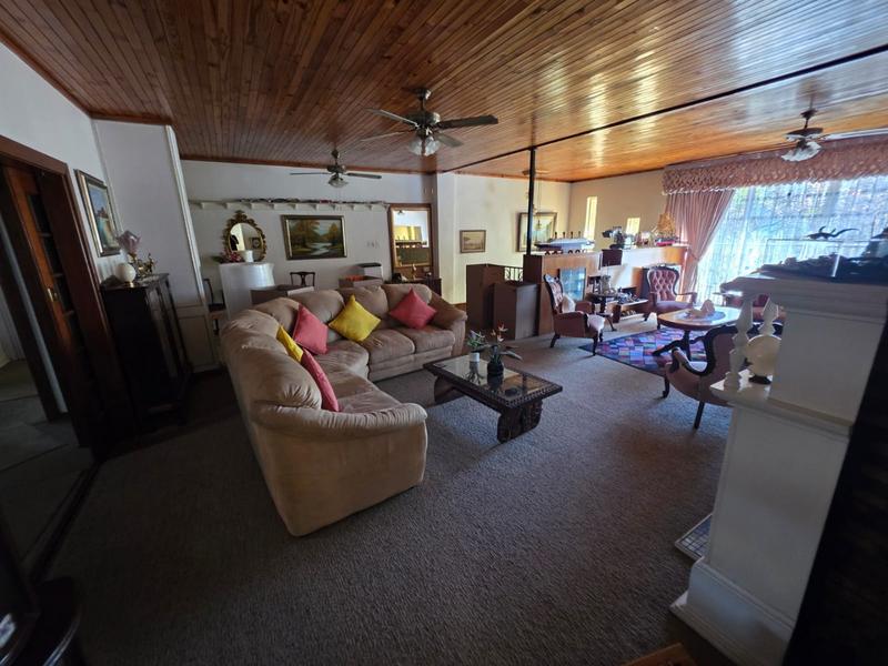 4 Bedroom Property for Sale in Pretoria Gardens Gauteng