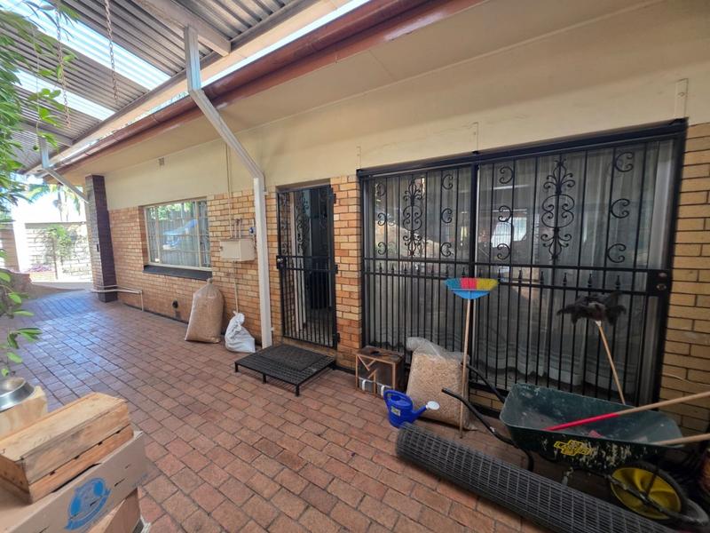 4 Bedroom Property for Sale in Pretoria Gardens Gauteng