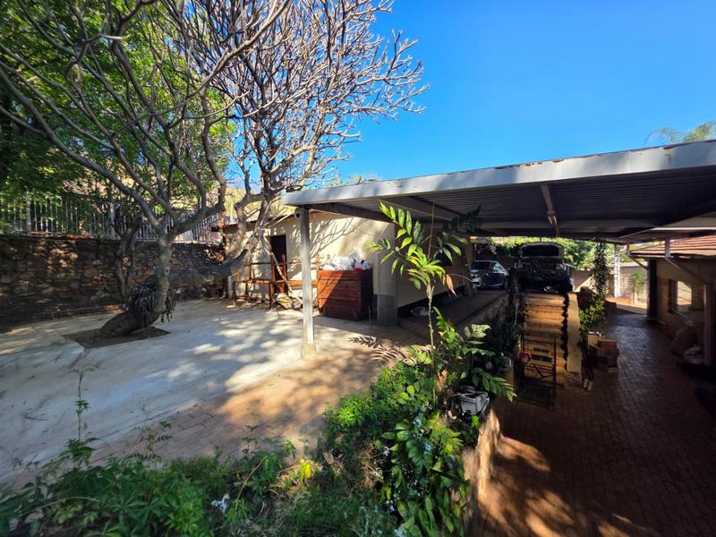 4 Bedroom Property for Sale in Pretoria Gardens Gauteng